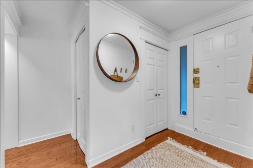 401-1330 Jervis Street, Vancouver, BC 