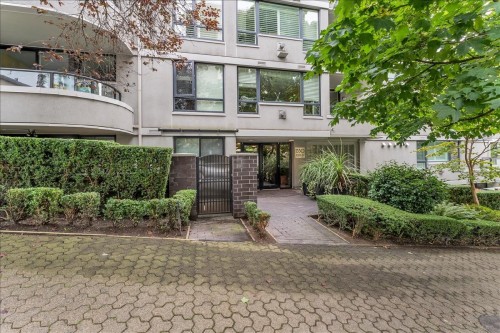 401-1330 Jervis Street, Vancouver, BC 