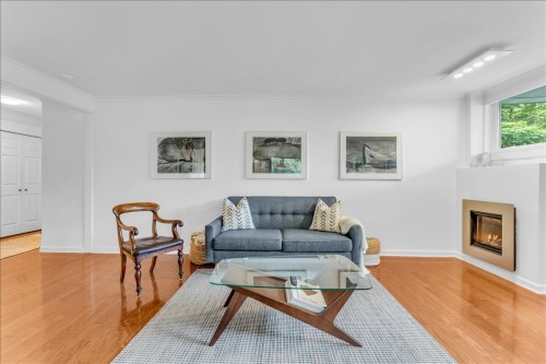 401-1330 Jervis Street, Vancouver, BC 