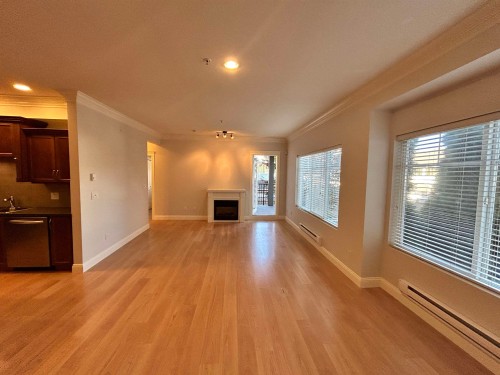 215-22150 Dewdney Trunk Road, Maple Ridge, BC 