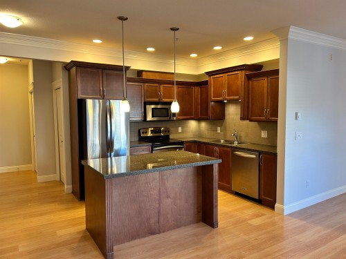 215-22150 Dewdney Trunk Road, Maple Ridge, BC 