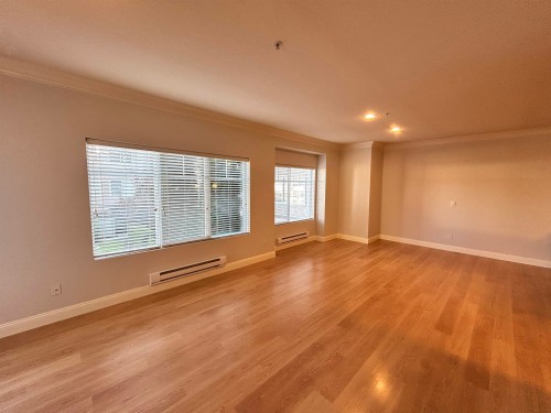 215-22150 Dewdney Trunk Road, Maple Ridge, BC 