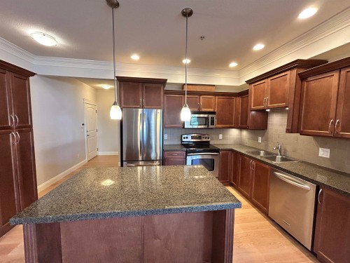 215-22150 Dewdney Trunk Road, Maple Ridge, BC 