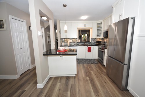 11-4748 54A Street, Delta, BC 