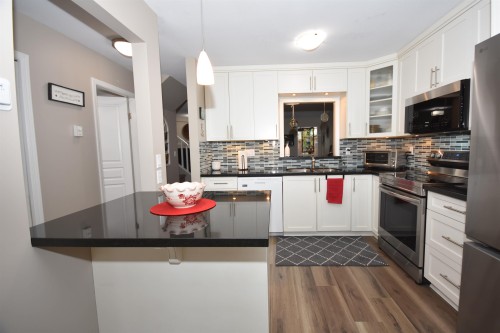 11-4748 54A Street, Delta, BC 