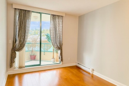 4D-338 Taylor Way, West Vancouver, BC 