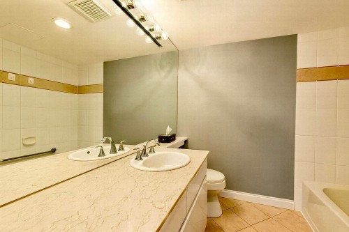 4D-338 Taylor Way, West Vancouver, BC 