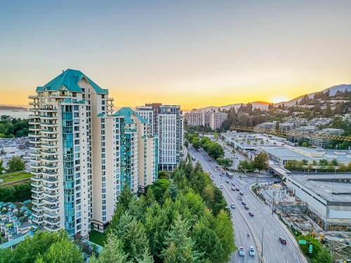 4D-338 Taylor Way, West Vancouver, BC 