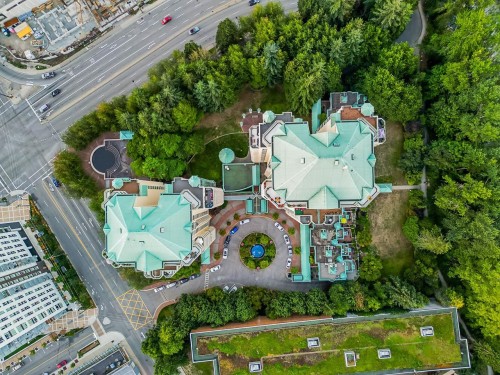 4D-338 Taylor Way, West Vancouver, BC 