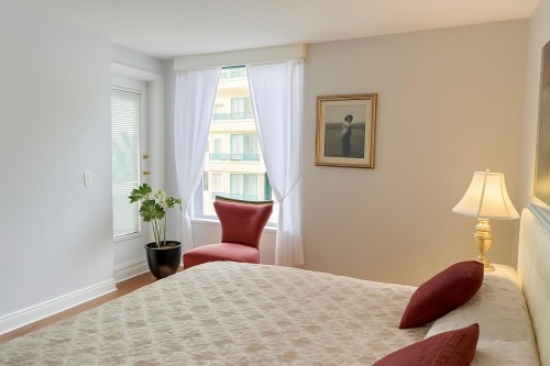 4D-338 Taylor Way, West Vancouver, BC 