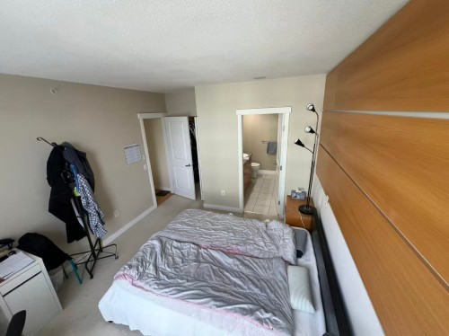 901-9222 University Crescent, Burnaby, BC 