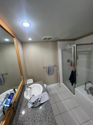 901-9222 University Crescent, Burnaby, BC 