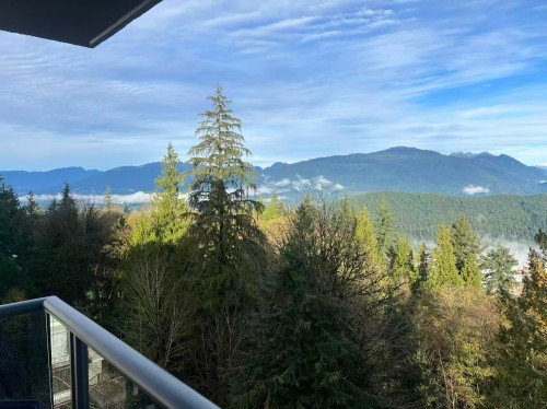 901-9222 University Crescent, Burnaby, BC 