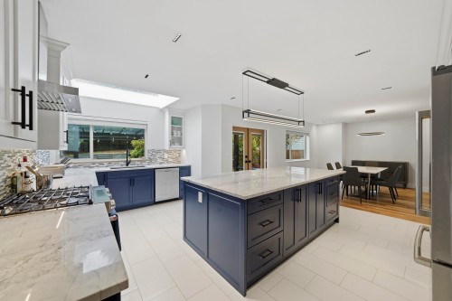 2509 Ashurst Avenue, Coquitlam, BC 