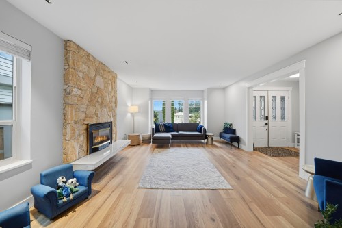 2509 Ashurst Avenue, Coquitlam, BC 