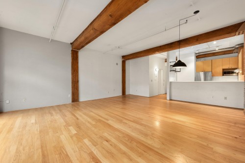 406-518 Beatty Street, Vancouver, BC 