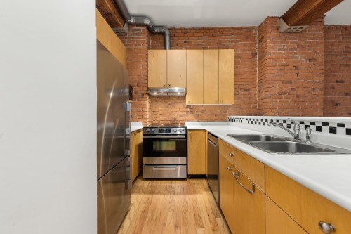 406-518 Beatty Street, Vancouver, BC 