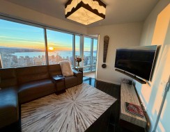 5002-1151 West Georgia Street  Vancouver, BC V6E 4E6