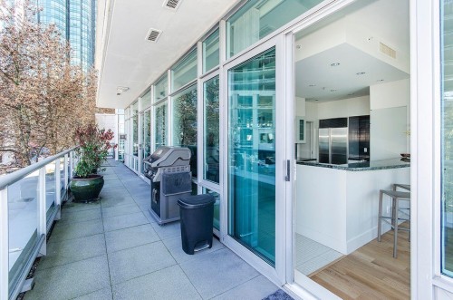 202-499 Broughton St, Vancouver, BC 