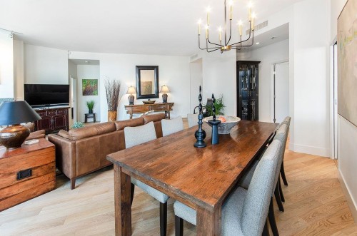 202-499 Broughton St, Vancouver, BC 