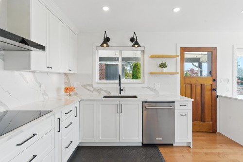 2661 Rogate Avenue, Coquitlam, BC 