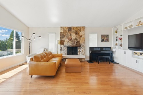 2661 Rogate Avenue, Coquitlam, BC 