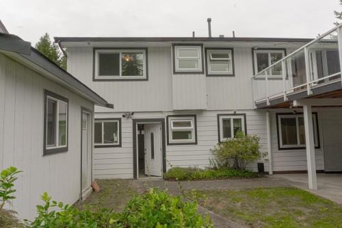 3566 Regent Avenue, North Vancouver, BC 