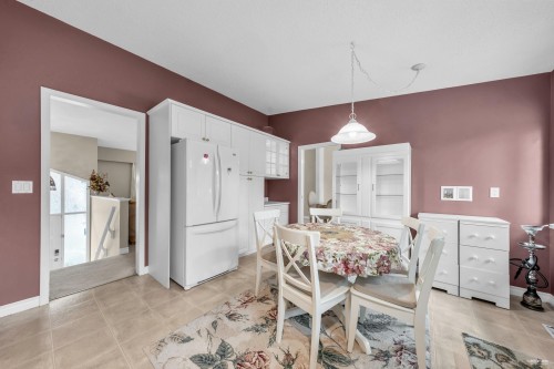 3566 Regent Avenue, North Vancouver, BC 