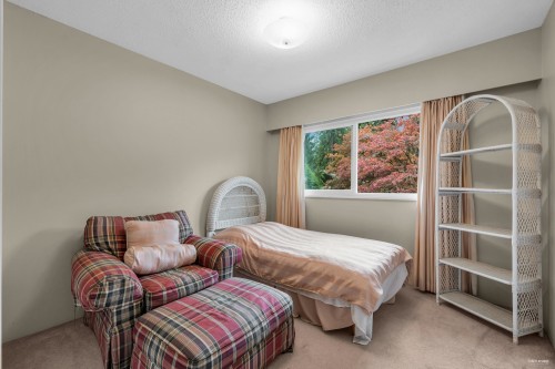 3566 Regent Avenue, North Vancouver, BC 