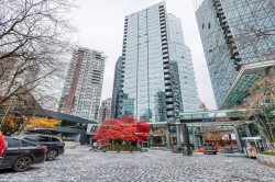 1705-1050 Burrard Street  Vancouver, BC V6Z 2R9