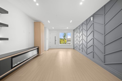 2-314 Nelson Street, Coquitlam, BC 