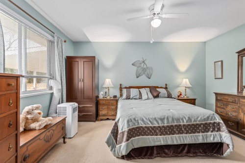 11915 237A Street, Maple Ridge, BC 