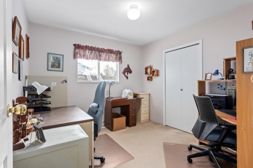 11915 237A Street, Maple Ridge, BC 