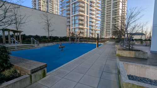 802-2288 Alpha Avenue, Burnaby, BC 