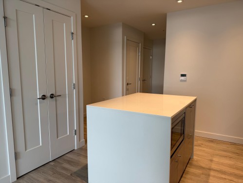 802-2288 Alpha Avenue, Burnaby, BC 