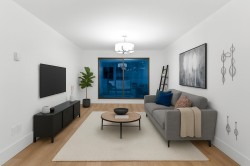 202-1422 3rd Avenue E Vancouver, BC V5N 5R5