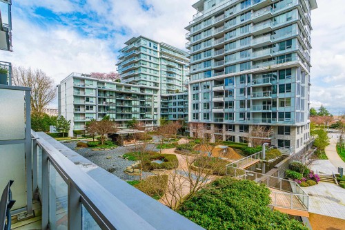 601-8833 Hazelbridge Way, Richmond, BC 