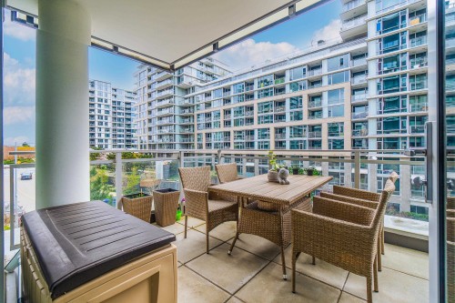 601-8833 Hazelbridge Way, Richmond, BC 