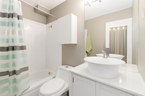 5-314 Highland Way, Port Moody, BC 