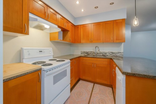 6-310 Highland Way, Port Moody, BC 