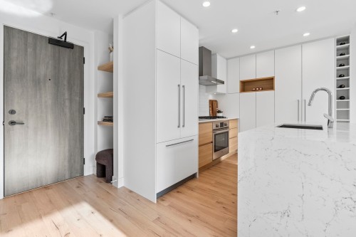 527-3131 Murray Street, Port Moody, BC 