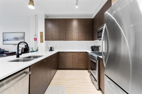 112-101 Morrissey Road, Port Moody, BC 