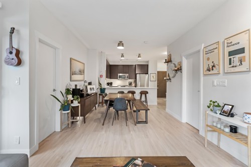 112-101 Morrissey Road, Port Moody, BC 