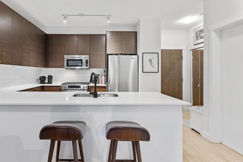 112-101 Morrissey Road, Port Moody, BC 