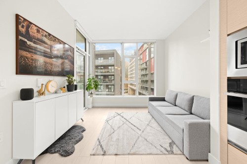 519-3438 Sawmill Crescent, Vancouver, BC 