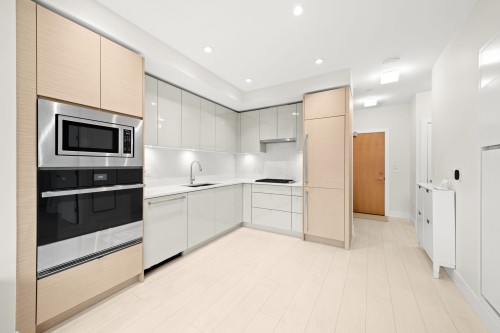 519-3438 Sawmill Crescent, Vancouver, BC 