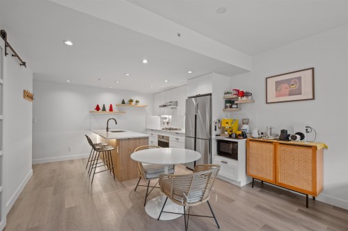 2405 Heather Street, Vancouver, BC 