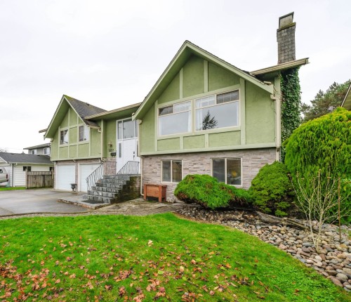 5213 Walnut Place, Delta, BC 