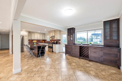 5213 Walnut Place, Delta, BC 