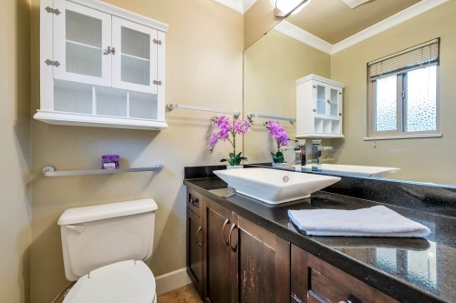 5213 Walnut Place, Delta, BC 